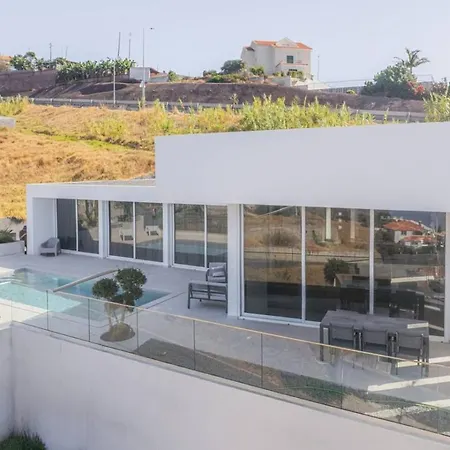New Toccata By Your Madeira Villa