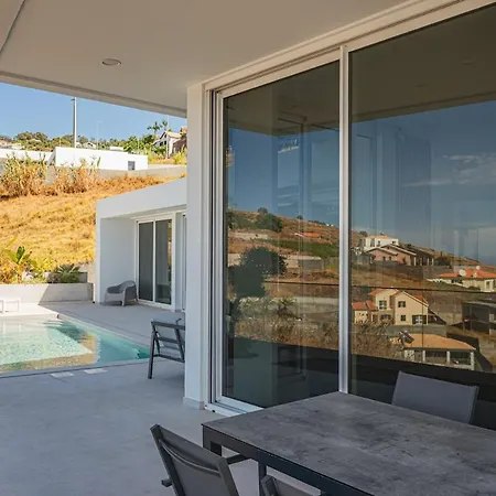 Villa New Toccata By Your Madeira Estreito Da Calheta